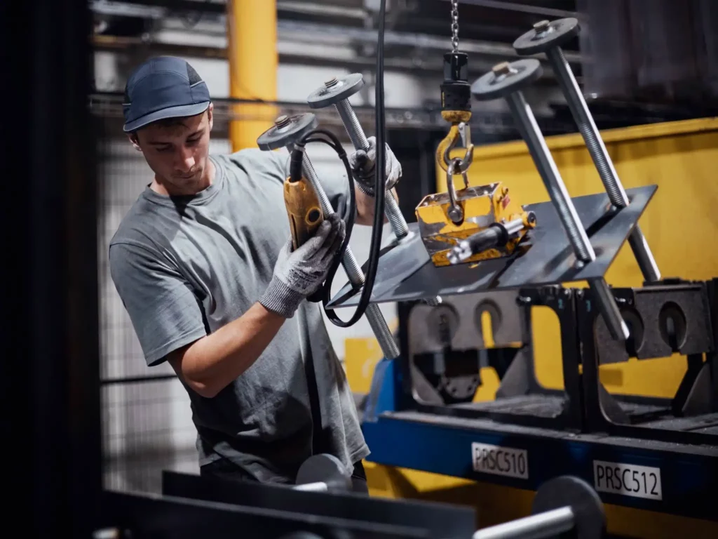 Fabrication des ombrières par Developp'Sun
