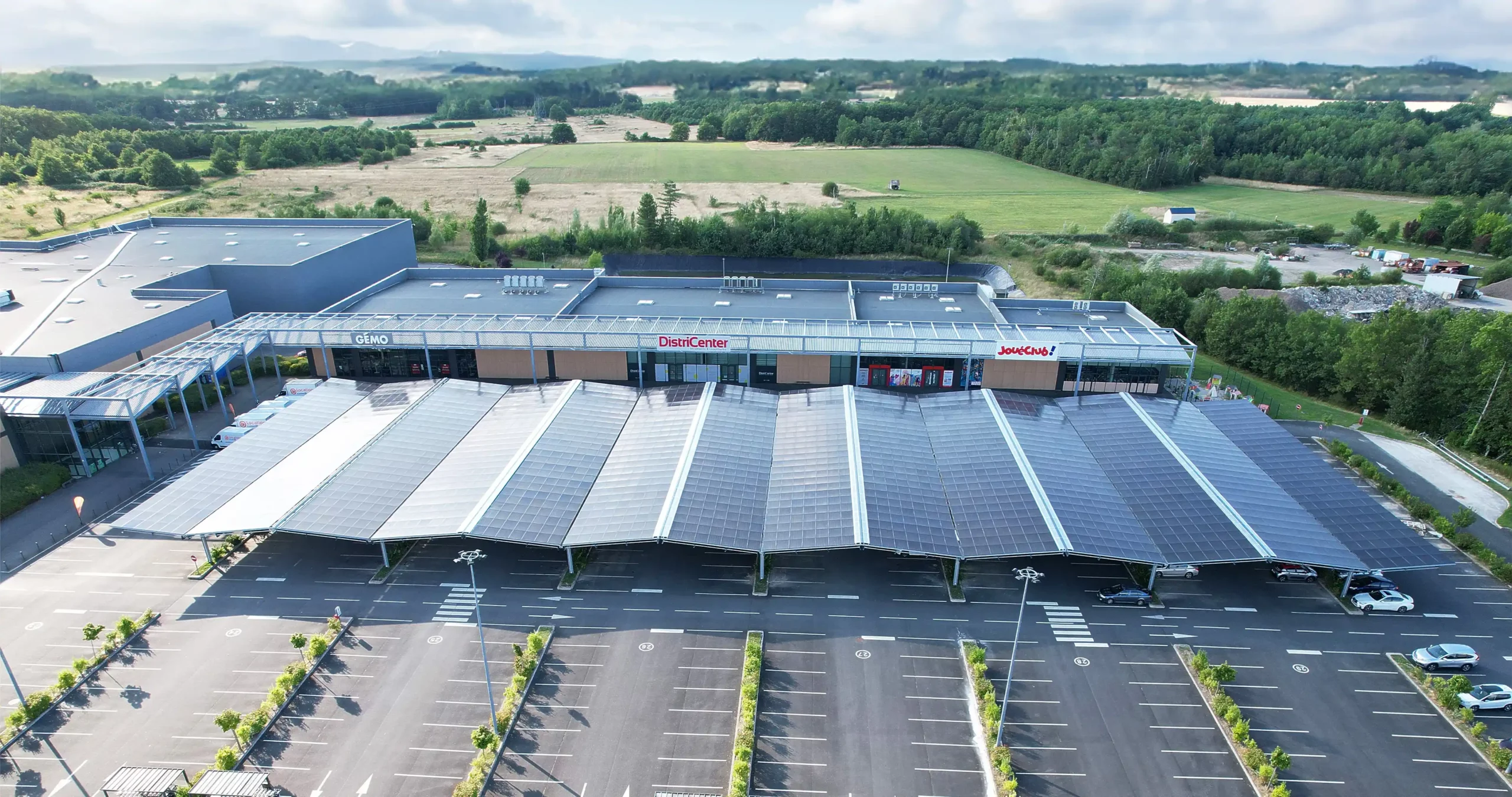 Solutions d'ombrières photovoltaïque Developp'Sun