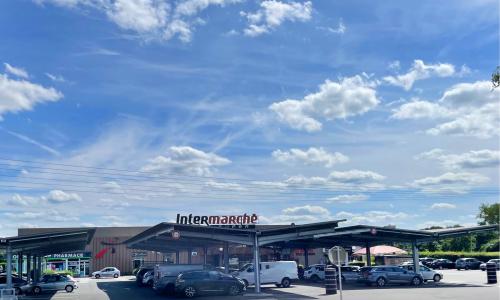 L'intermarché de Saran fait confiance aux ombrières solaires de Developp'Sun